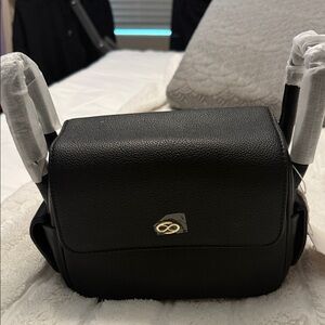 Elegant Black Leather Crossbody Bag